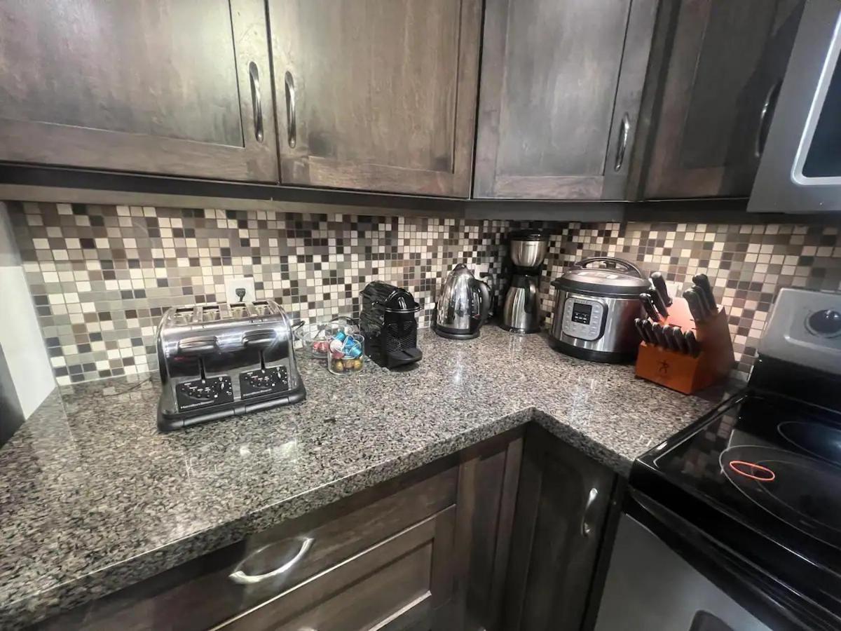 Upgraded Lakeside Resort Dream Vacation Home Kelowna Luaran gambar