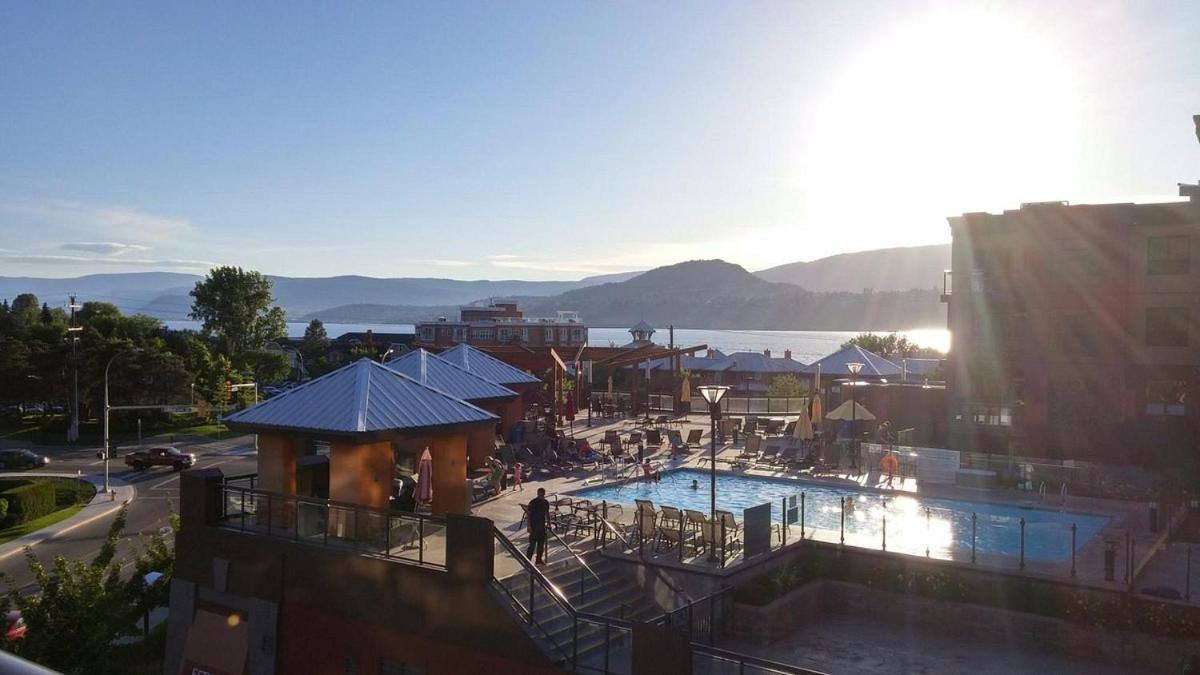 Upgraded Lakeside Resort Dream Vacation Home Kelowna Luaran gambar